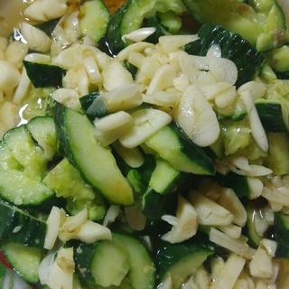 凉拌黄瓜