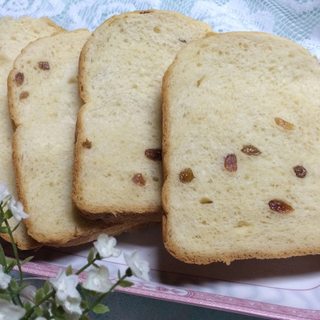 葡萄干炼奶吐司