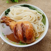 卤鸡腿面