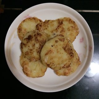鲜虾土豆饼
