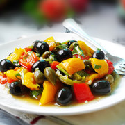 烤彩椒橄榄沙拉