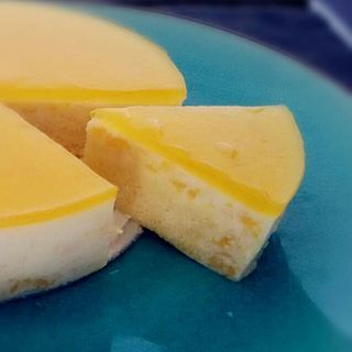 芒果酸奶慕斯蛋糕